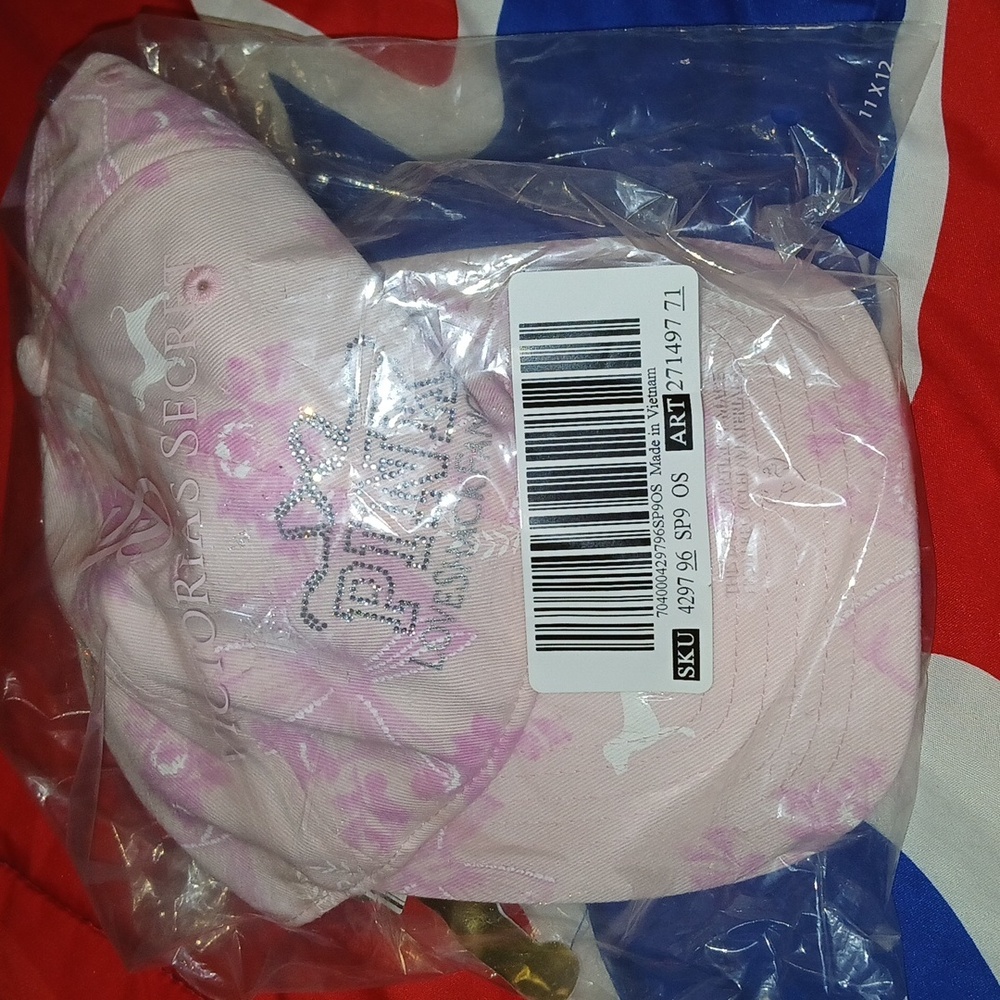LoveShackFancy x PINK Hat NWT - Picture 2 of 3